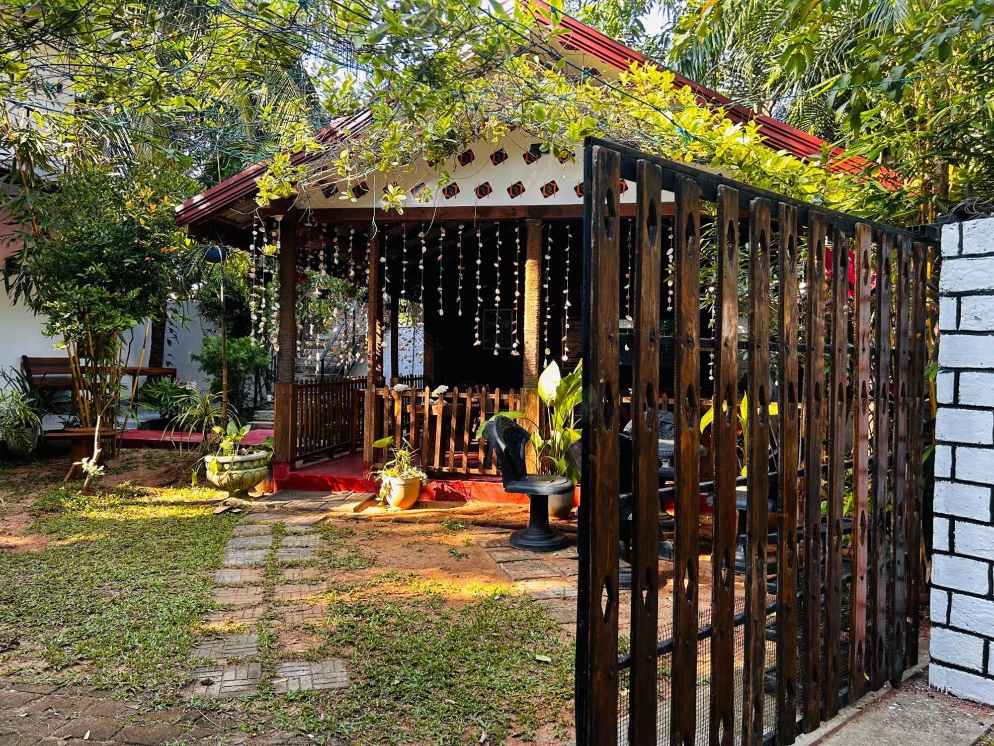 Pearl Bungalow Trincomalee Dış mekan fotoğraf