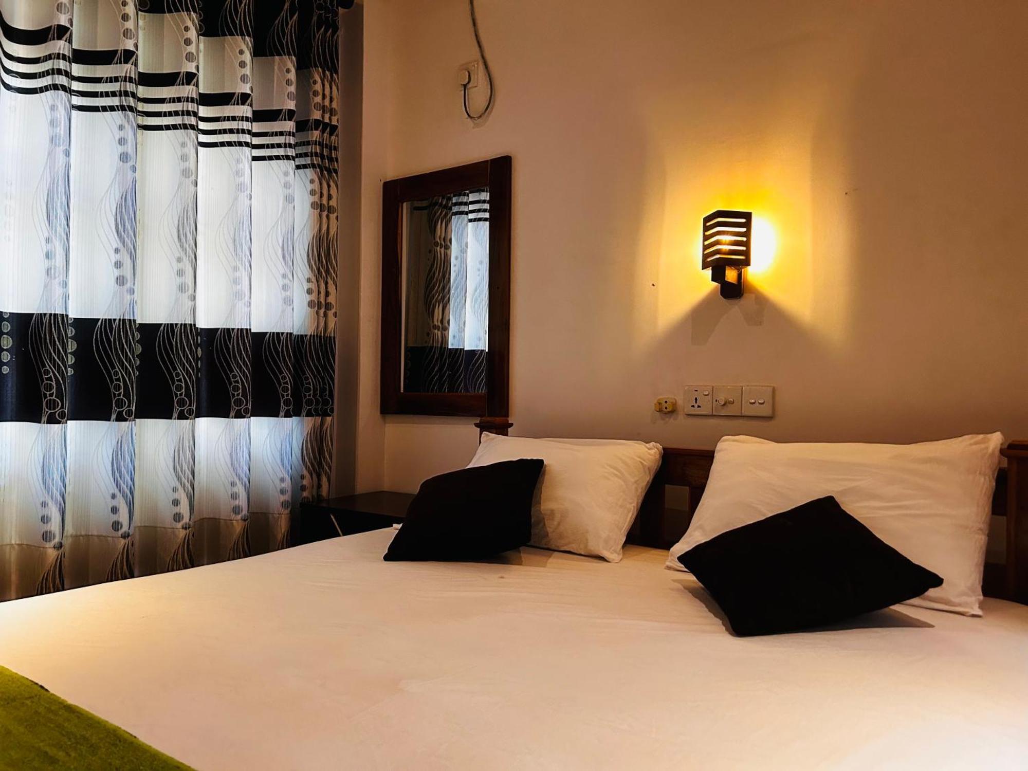 Pearl Bungalow Trincomalee Dış mekan fotoğraf