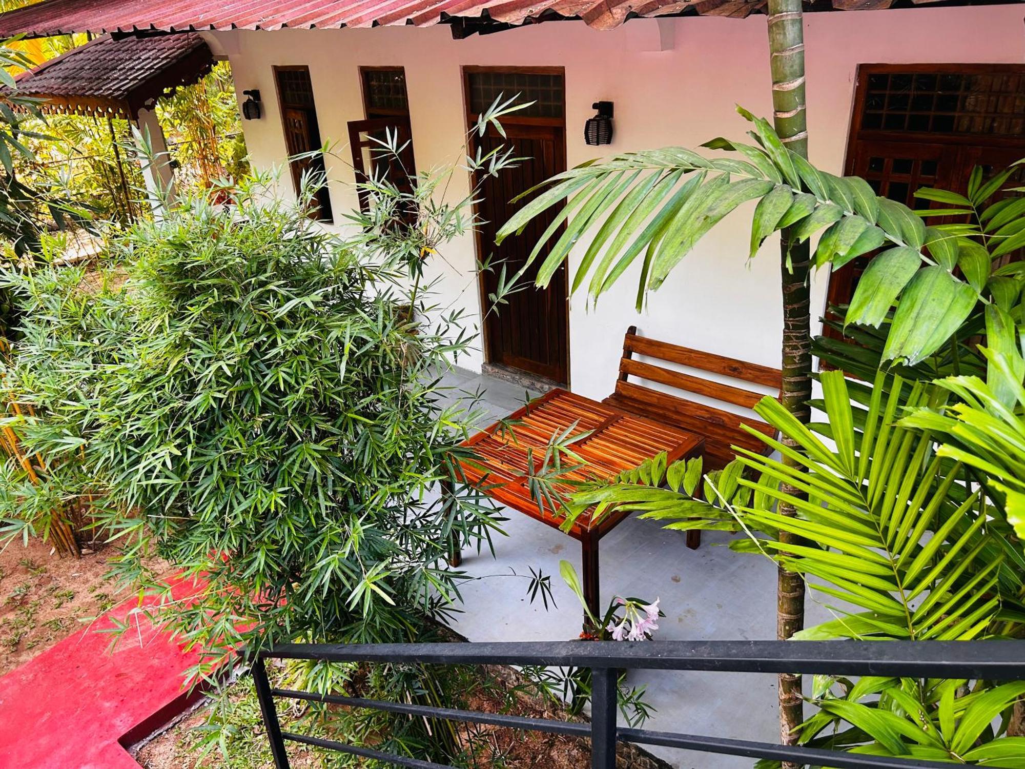 Pearl Bungalow Trincomalee Dış mekan fotoğraf