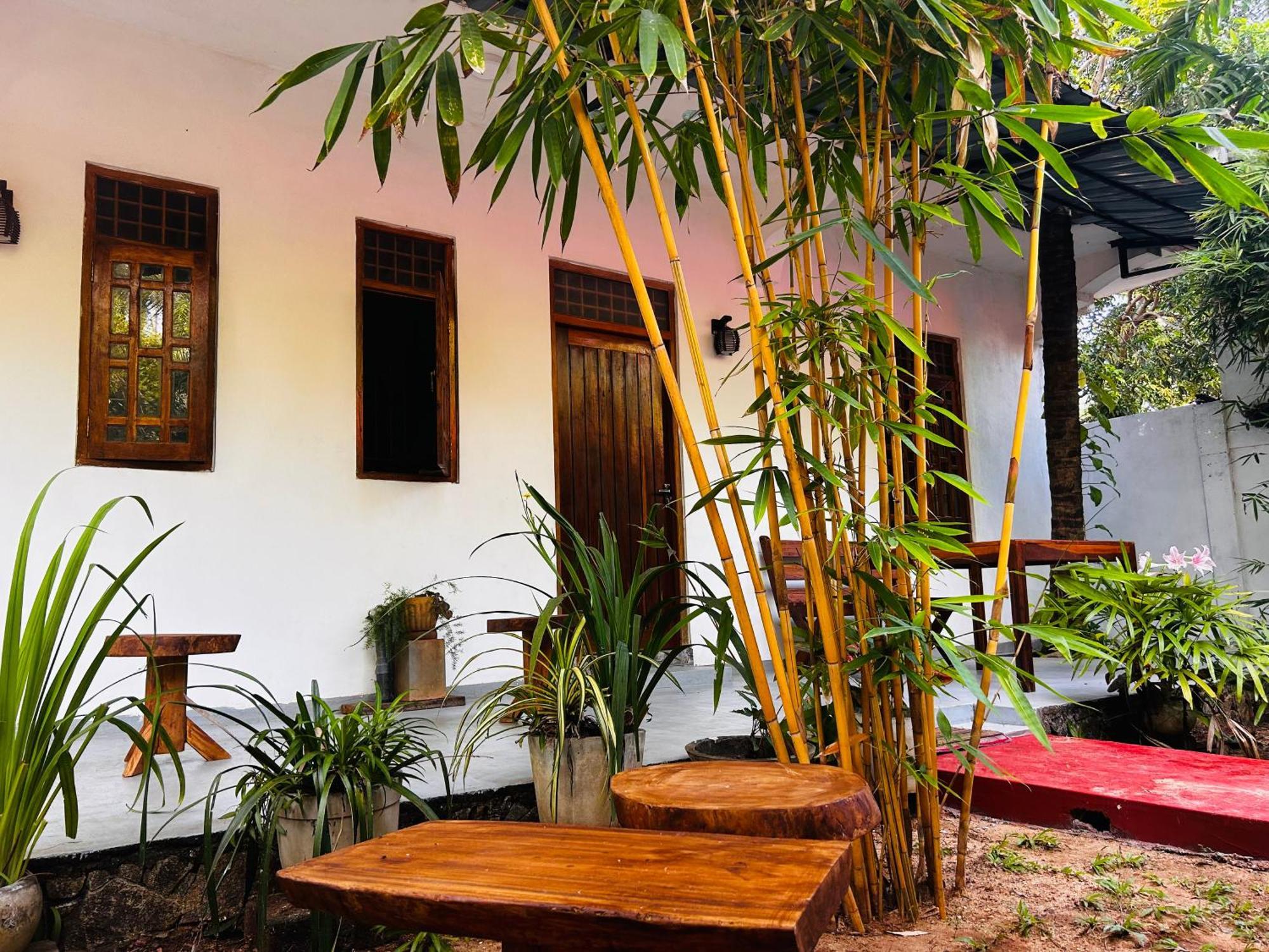 Pearl Bungalow Trincomalee Dış mekan fotoğraf