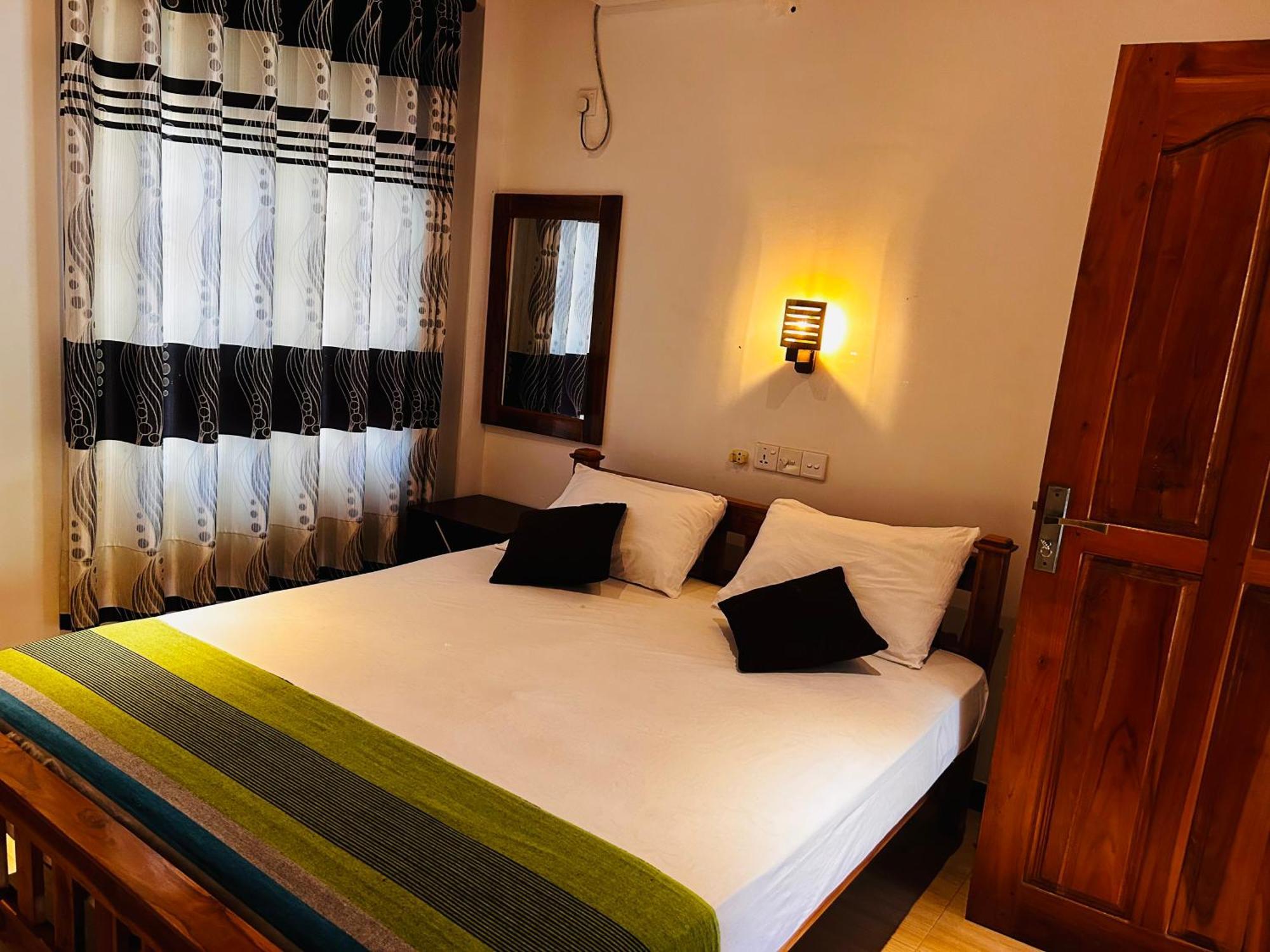 Pearl Bungalow Trincomalee Dış mekan fotoğraf