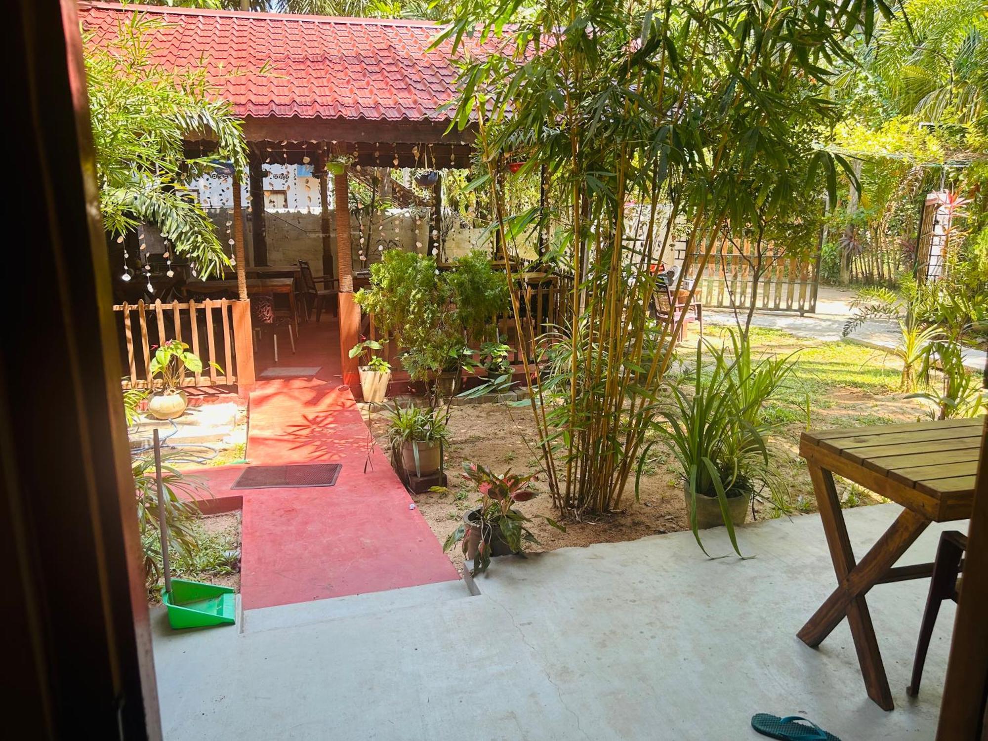 Pearl Bungalow Trincomalee Dış mekan fotoğraf